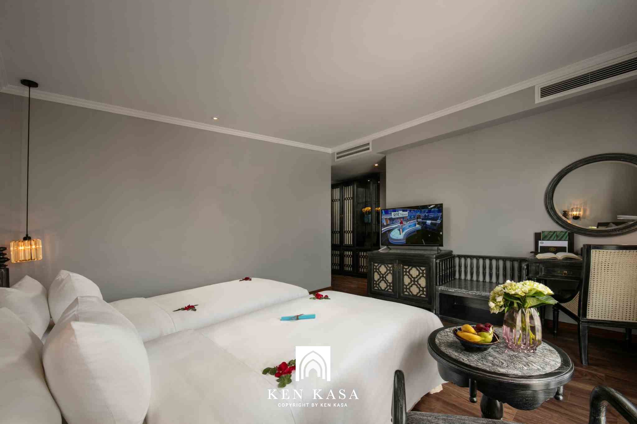 Kh&ocirc;ng gian nội thất Shining Central Hotel & Spa